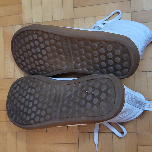 Feel Grounds High Rise Knit Off White Minimalist Barefoot Shoes - Picture 9 of 10